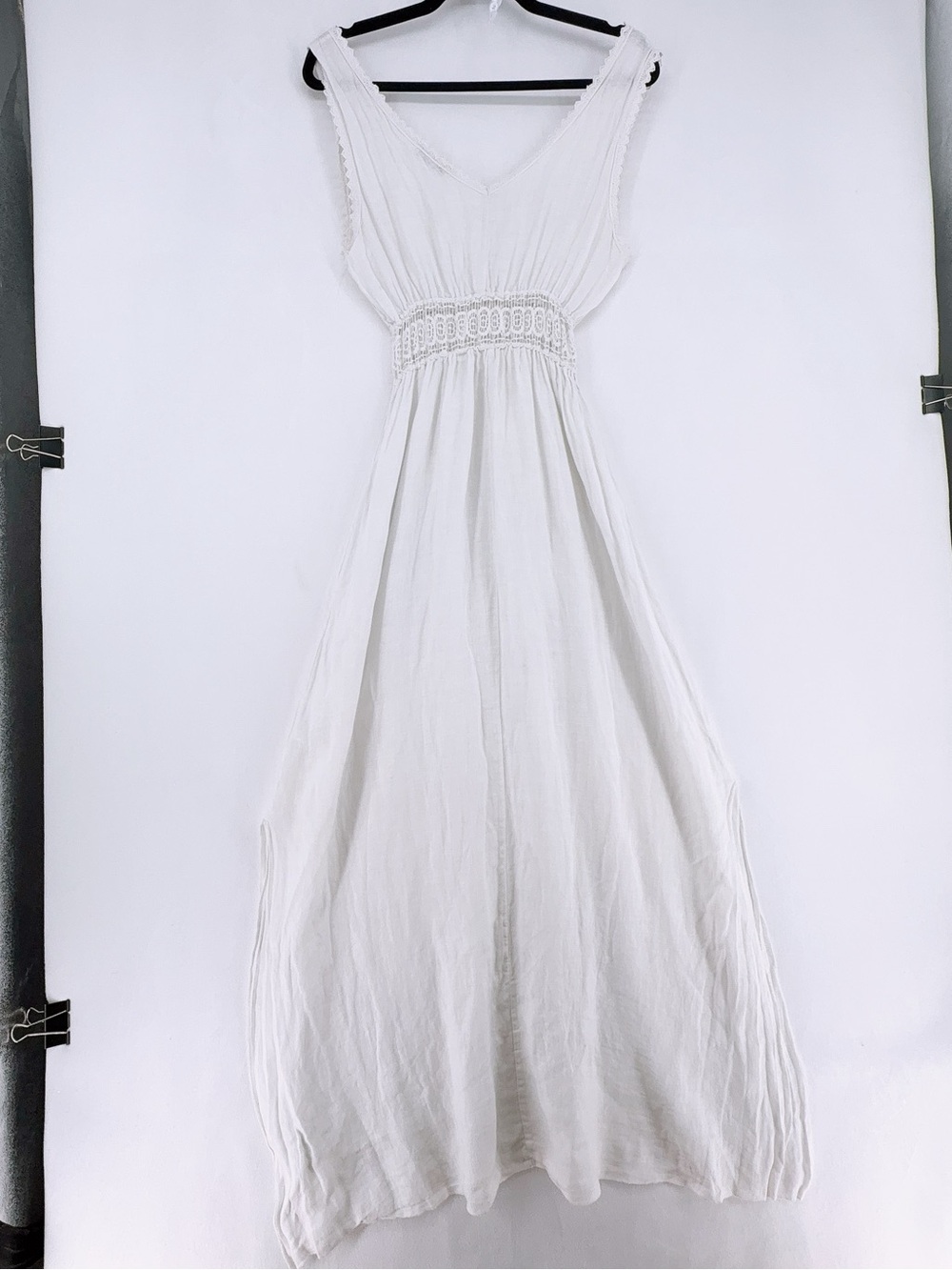 Terzo Millennio White linen maxi dress with lace trim size M